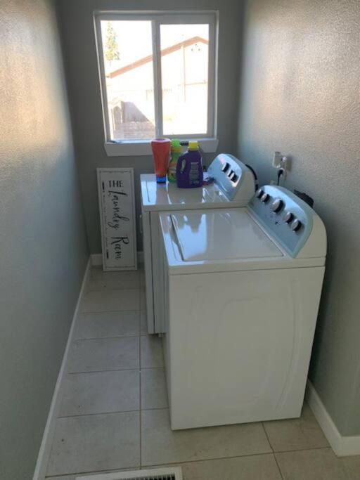 Stylish Basement Studio In Central El Paso - Very Spacious 外观 照片